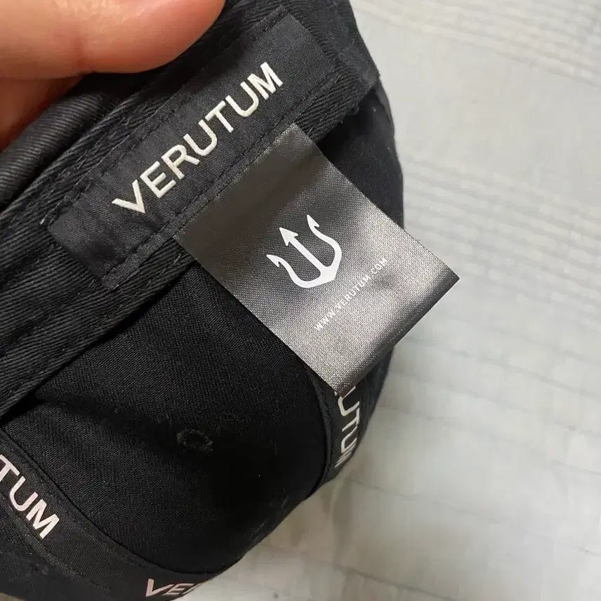 [BUNJANG] Verutum Hat / 베루툼 모자