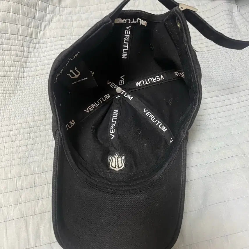 [BUNJANG] Verutum Hat / 베루툼 모자