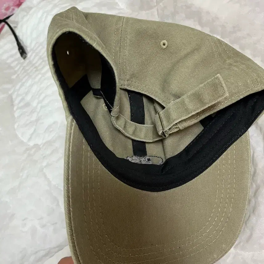 [BUNJANG] Basecream Cap / 베이스크림 모자