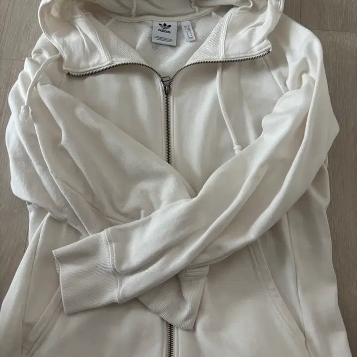 [BUNJANG] Adidas Hooded Zip-up Jacket / 아디다스 후드집업