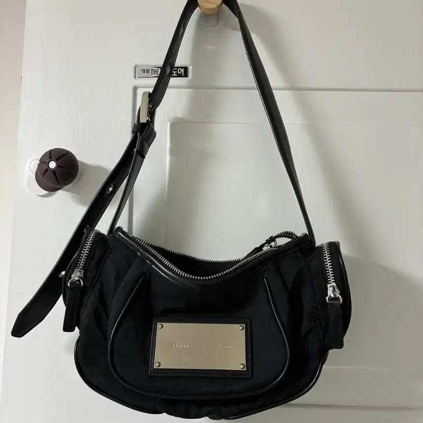 [BUNJANG] Matinkim Madeline Round Bag Black / 마뗑킴 마들렌 라운드백 블랙