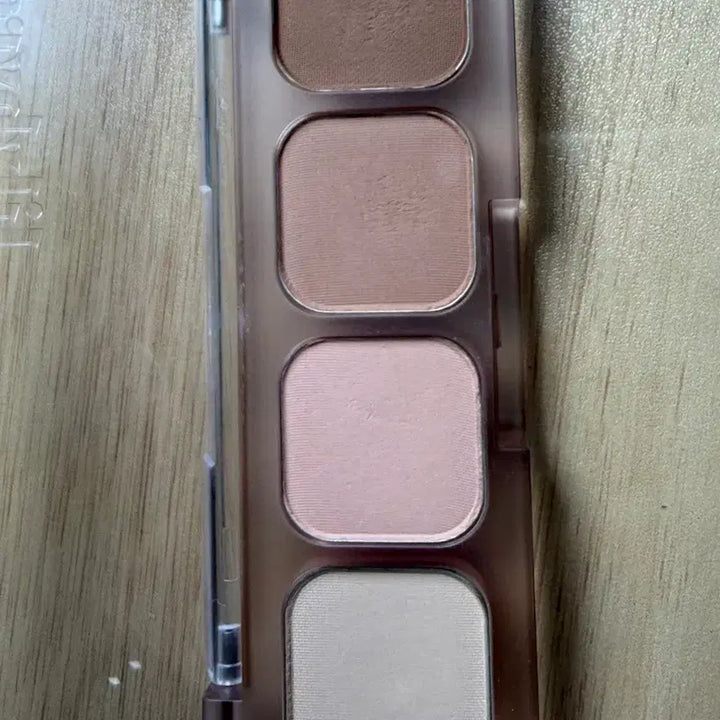 [BUNJANG] Lilybyred Mood It Palette 03 Neutral It / 릴리바이레드 무드잇 팔레트 03 뉴트럴잇