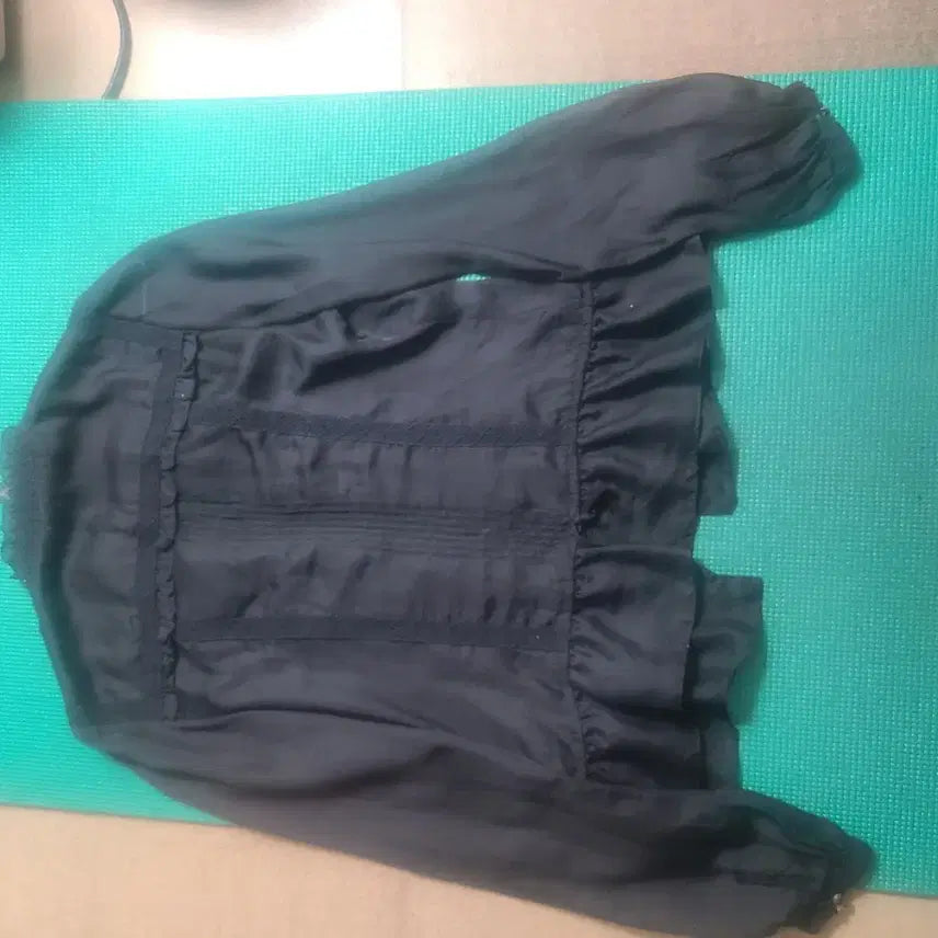 [BUNJANG] Vov Women's Blouse / 보브 여성 블라우스