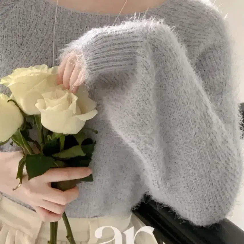 [BUNJANG] Attrangs Reju Square Neck Knit Sweater Gray Blue / 아뜨랑스 레쥬 스퀘어넥 솔잎퍼 니트 솔잎니트 그레이블루