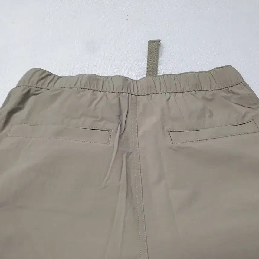 [BUNJANG] Uniqlo Beige Cargo Wide Pants / 유니클로 베이지색 카고 와이드 팬츠 허리32~33