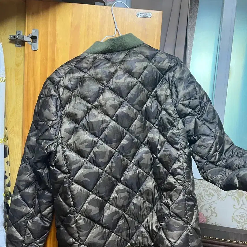 [BUNJANG] BangBang Goose Down Lightweight Jacket (Size 95) / 뱅뱅 구스 경량 자켓 95사이즈