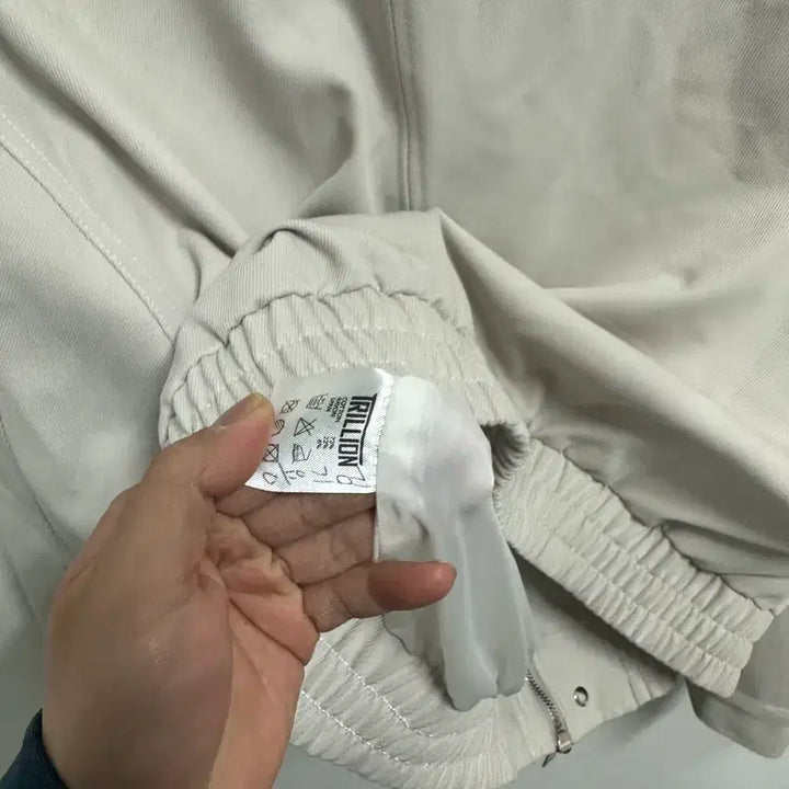 [BUNJANG] Trillion Bomber Jacket - Size 100 / [만원 아라비아빈티지]트릴리온 봄버 자켓 100