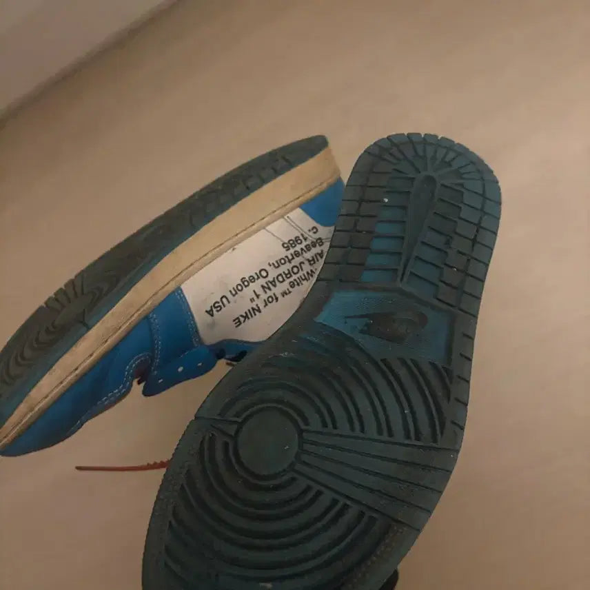 [BUNJANG] Nike Jordan 1 Off-White UNC Sneakers / 급처) 나이키 조던 1 오프화이트 unc 280