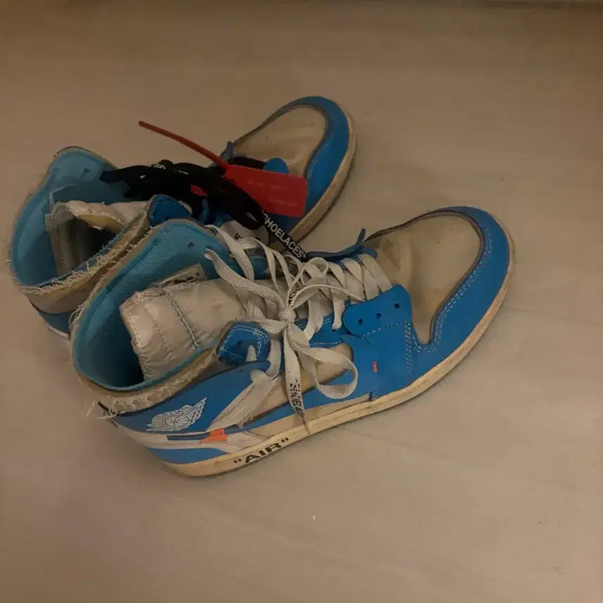 [BUNJANG] Nike Jordan 1 Off-White UNC Sneakers / 급처) 나이키 조던 1 오프화이트 unc 280