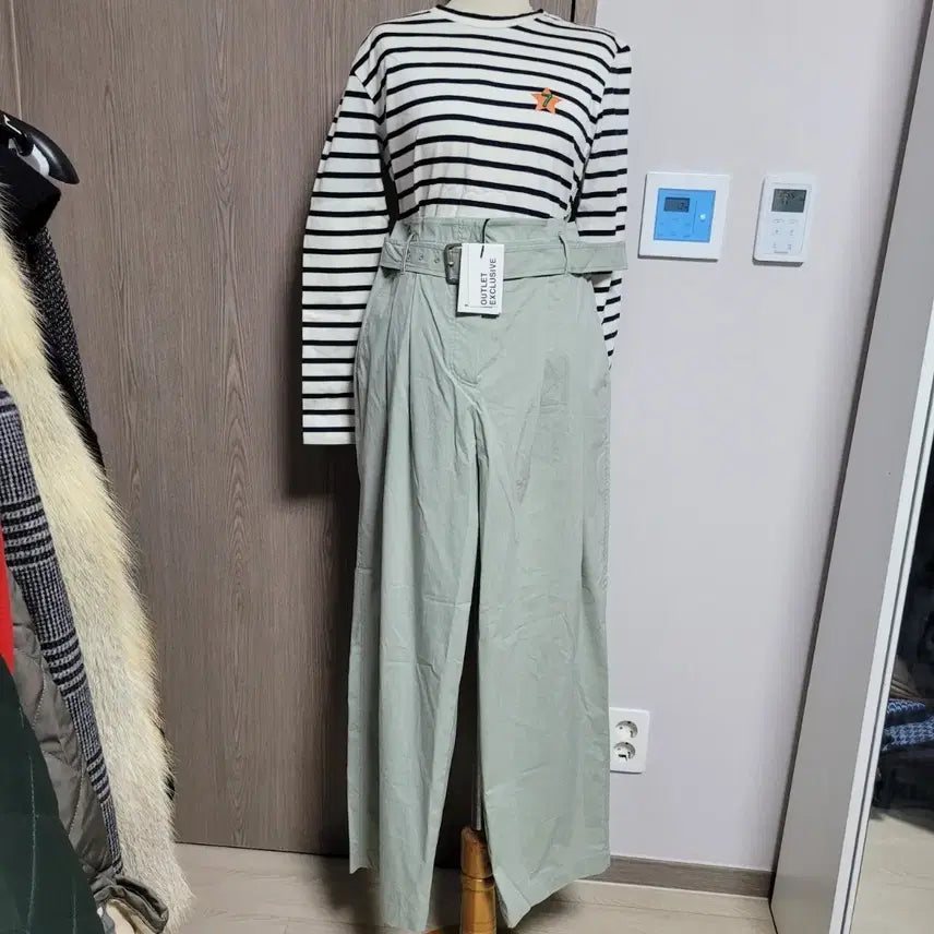 [BUNJANG] VOV Wide Belted Pants / 보브 VOV 미사용품 23년4월식 벨트 와이드 팬츠