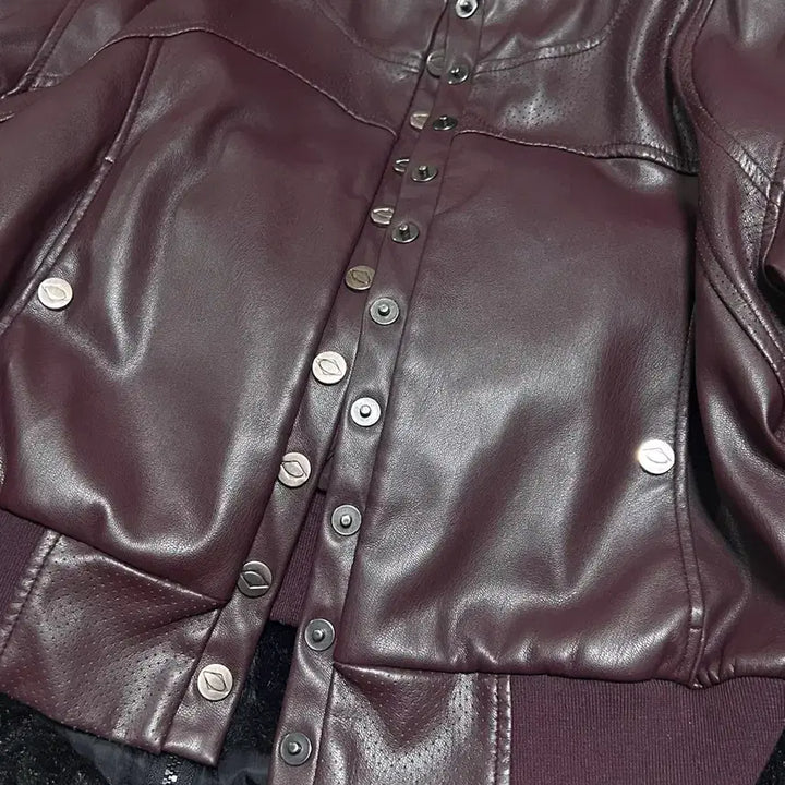 [BUNJANG] Mischief Leather Bomber Jacket Burgundy / 미스치프 레더 봄버 자켓 버건디 버튼업/ 보헤미안서울
