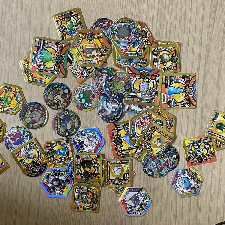 [BUNJANG] MapleStory & Pokemon Card Bundle (600) / 메이플스토리,포켓몬 딱지 600장