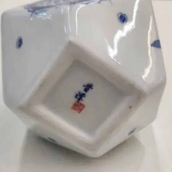 [BUNJANG] Seokdam Ceramic 12-Sided Wine Bottle / 석담도예 십이각주병