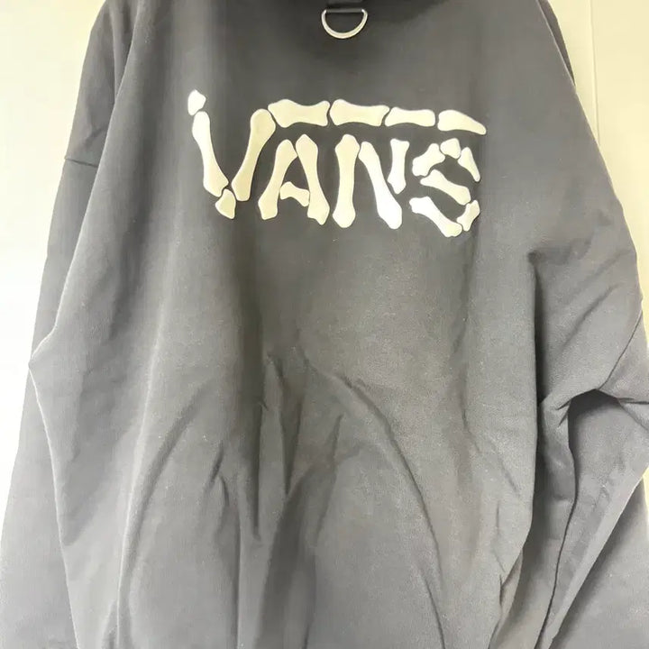 [SOLD OUT] [BUNJANG] Vans x Mark Gonzales Skeleton GFX Hoodie Black M / 반스 x 마크 사보타지 스켈레톤 GFX 후드 블랙 m사이즈