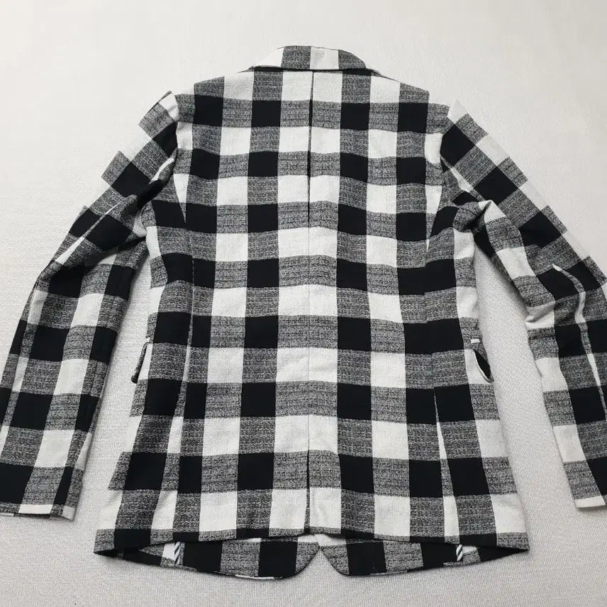 [BUNJANG] Franko Checkered Casual Jacket Black/White 95 / 프랭코 체크 캐주얼 자켓 블랙/화이트 95