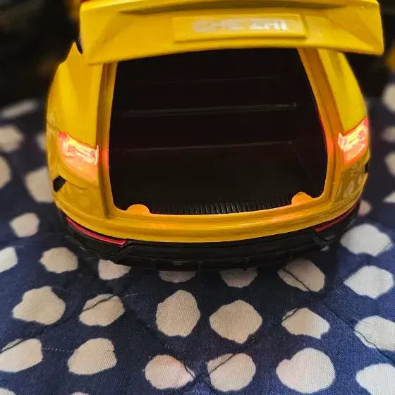 [BUNJANG] Diecast Model Cars 1:24 Scale Collection / 다이캐스트 자동차 모형 컬렉션 1:24 입니다앞에아크릴판열구닫구합니다