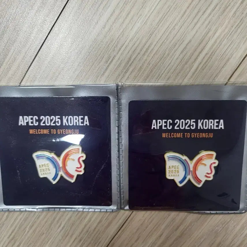 [BUNJANG] APEC 2025 Commemorative Badge / APEC 2025 기념 뱃지 경주