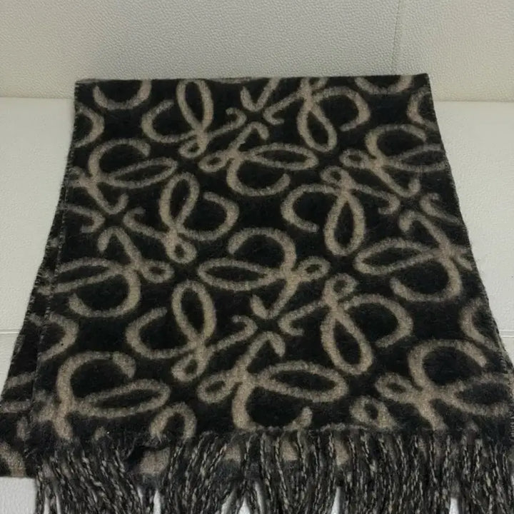 [BUNJANG] Loewe Anagram Pattern Muffler Black / 로에베 아나그램 패턴 머플러 블랙