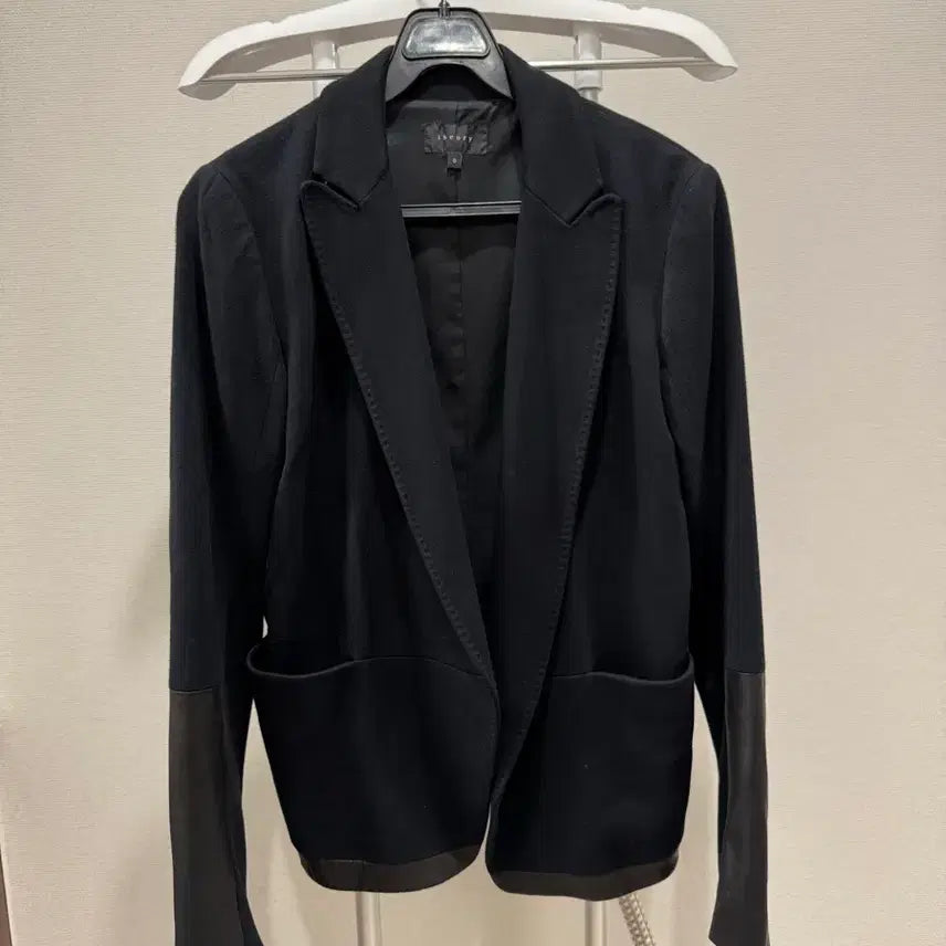 [BUNJANG] Theory Women's Blazer Jacket with Leather Sleeves / Theory 여성 블레이저 자켓 가죽소매