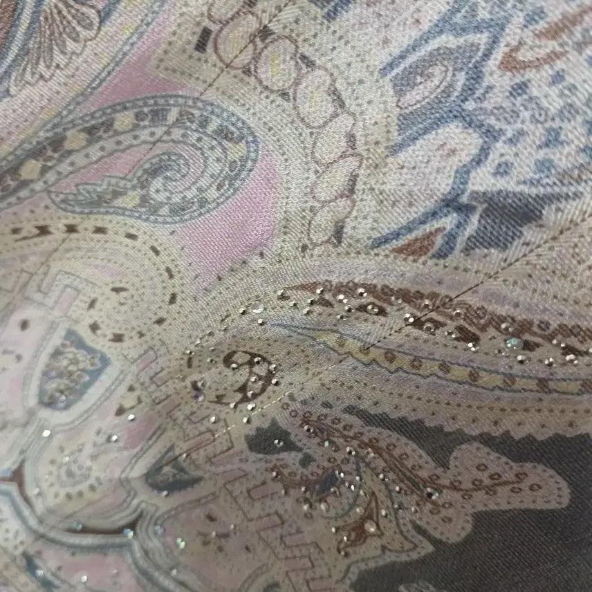 [BUNJANG] Renoma Paisley Pattern Silk Scarf / 페이즐리 패턴 스톤 장식 레노마 실크