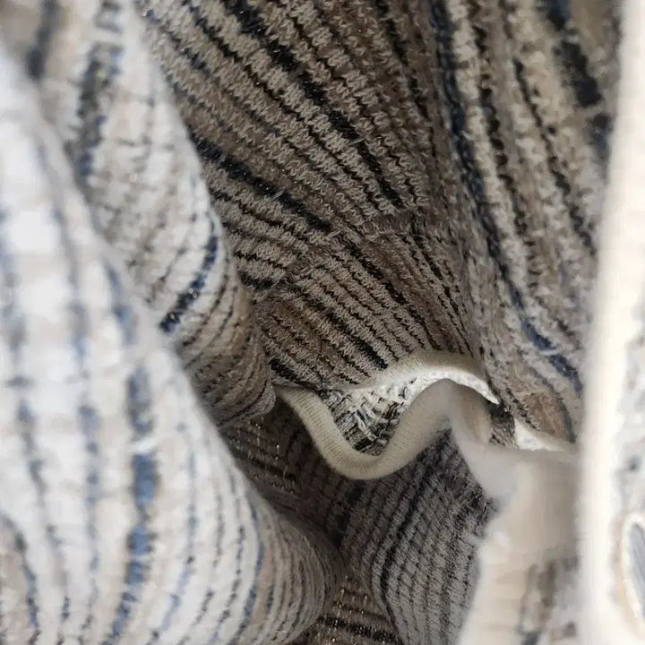 [BUNJANG] Tweed Round Neck Cardigan / 트위드 라운드넥 가디건77 넉넉