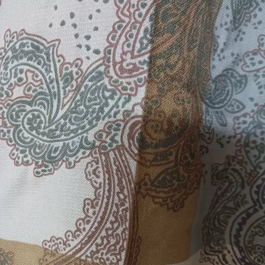 [BUNJANG] Daks Paisley Pattern Silk Scarf / 닥스페이즐리 패턴 스카프 / 머플러 실크