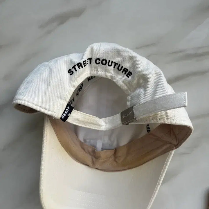 [BUNJANG] NERDY Ivory Ball Cap / 널디 NERDY 볼캡 아이보리