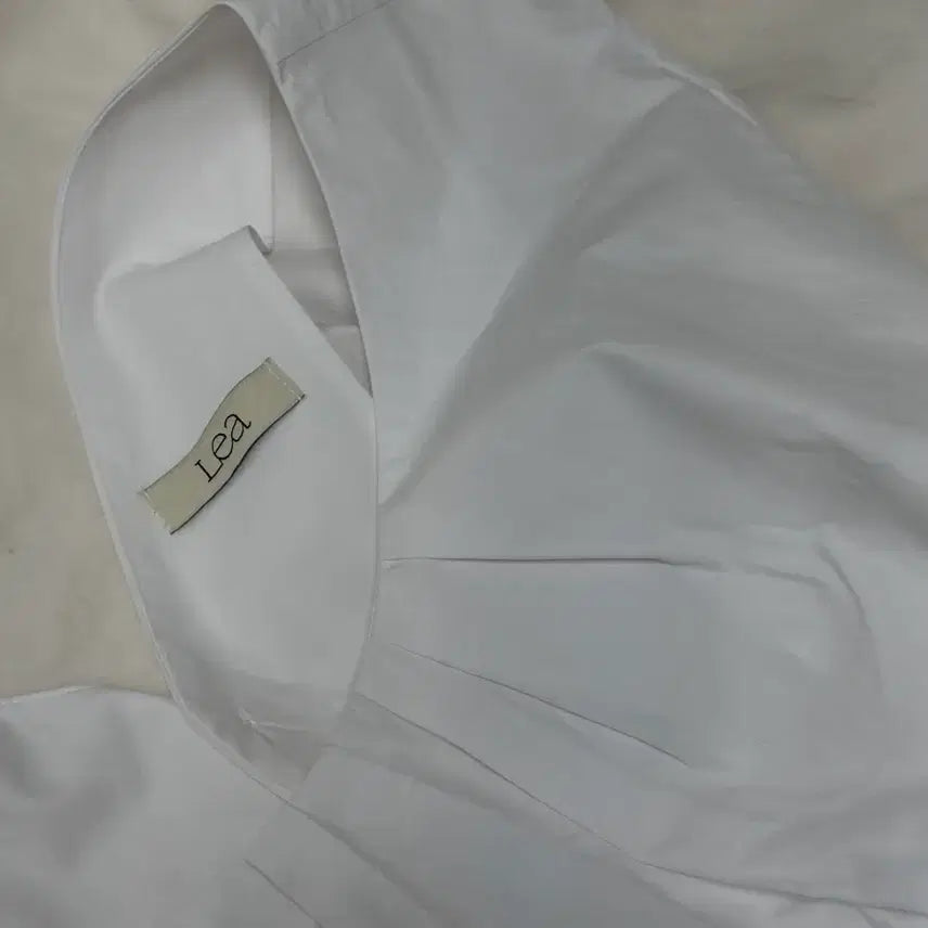 [BUNJANG] LEA Two-Way Sleeveless Top / LEA 르에 투웨이 슬리브리스