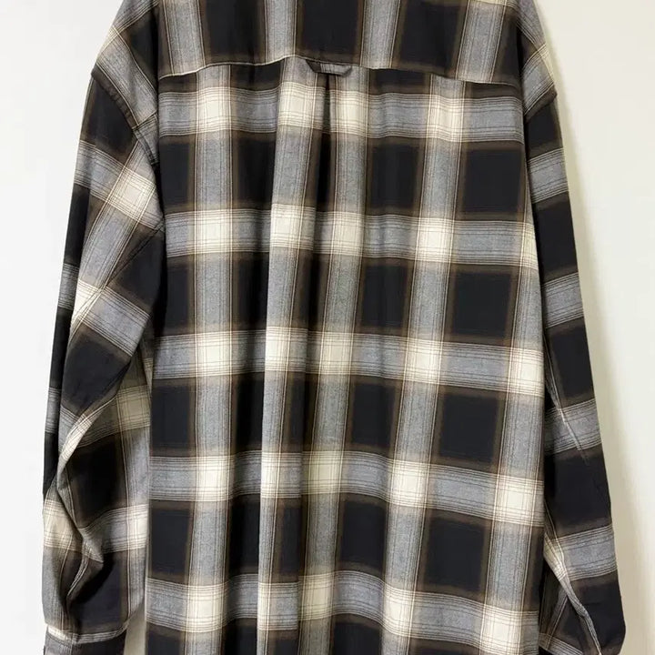 [BUNJANG] Polilteru Rouged Checkered Shirt Washed Brown Ombre / [4] 폴리테루 루즈드 체크셔츠 워시드 브라운 옴브레
