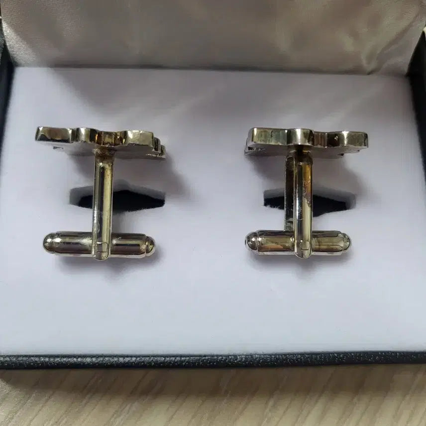[BUNJANG] APEC 2025 Commemorative Cufflinks Silver / APEC 2025 기념 커프스 은색
