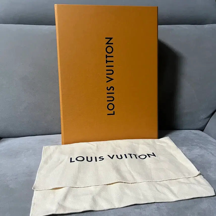[BUNJANG] Louis Vuitton Eclipse Pochette Voyage Clutch / [새상품급] 루이비통 이클립스 포쉐트 보야주 클러치