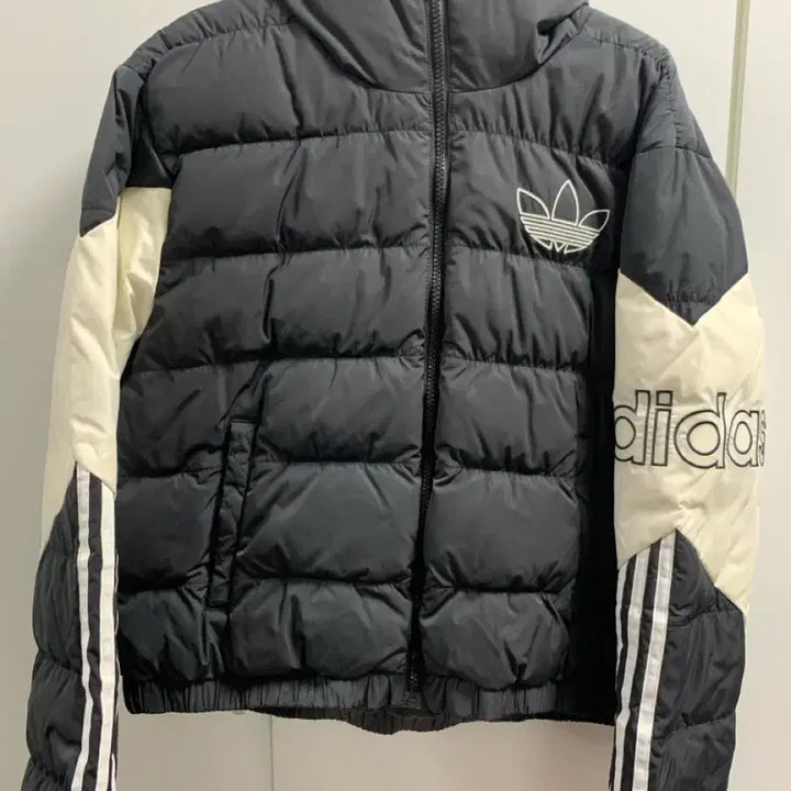 [BUNJANG] Adidas Jennie Crop Puffer Down Jacket / 마지막가격 내림 S판매) 아디다스 제니 패딩 크롭 숏패딩 푸퍼 다운 자켓