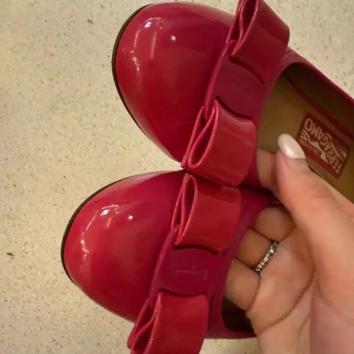 [BUNJANG] Ferragamo Vara Pink Ribbon Flat Pumps / 페라가모 바라 펌프스 핫핑크 리본 플랫슈즈36.5정품