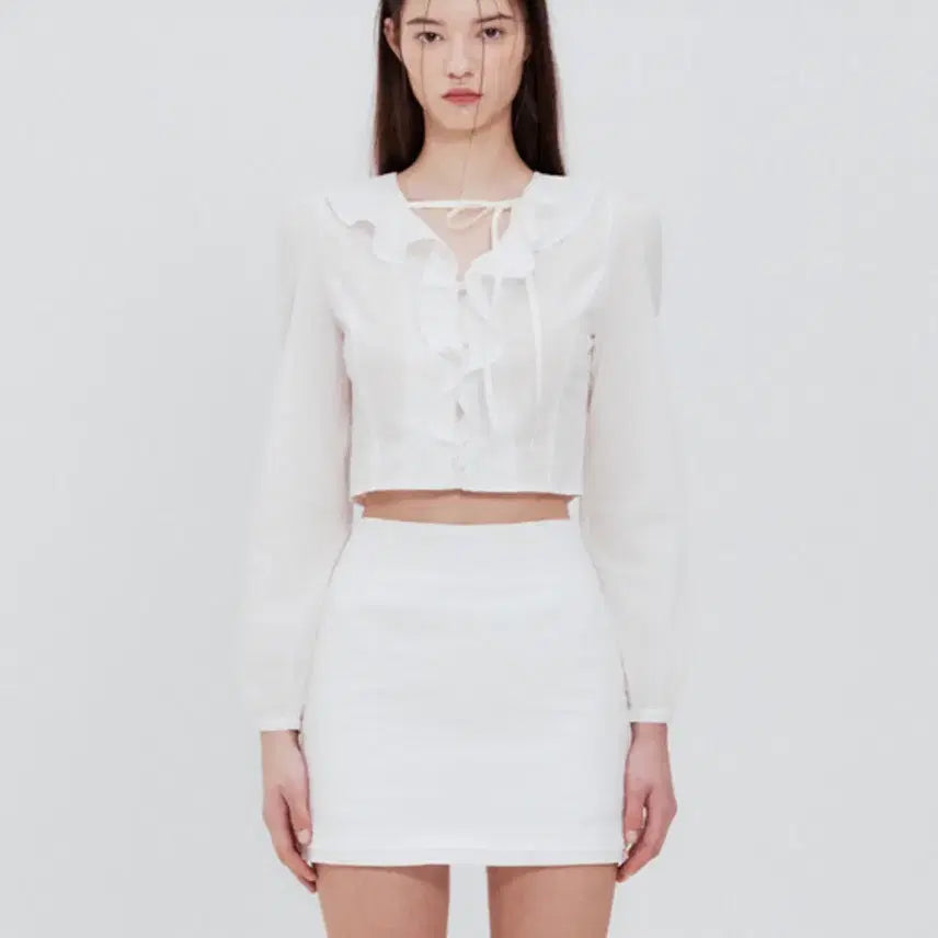 [BUNJANG] Not Your Rose Header Blouse / 낫유어로즈 헤더 블라우스