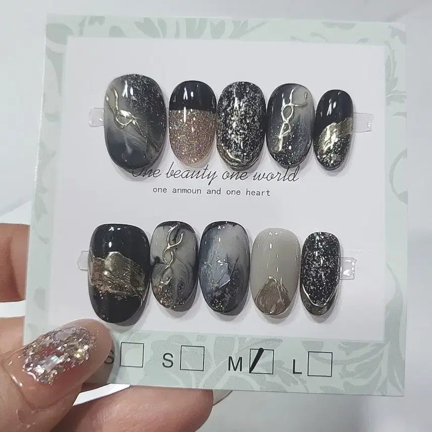 [BUNJANG] Black and Gold Design Nail Tips (M Size) / 블랙/골드 디자인 네일팁 (M 사이즈)