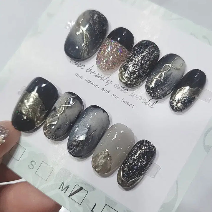 [BUNJANG] Black and Gold Design Nail Tips (M Size) / 블랙/골드 디자인 네일팁 (M 사이즈)