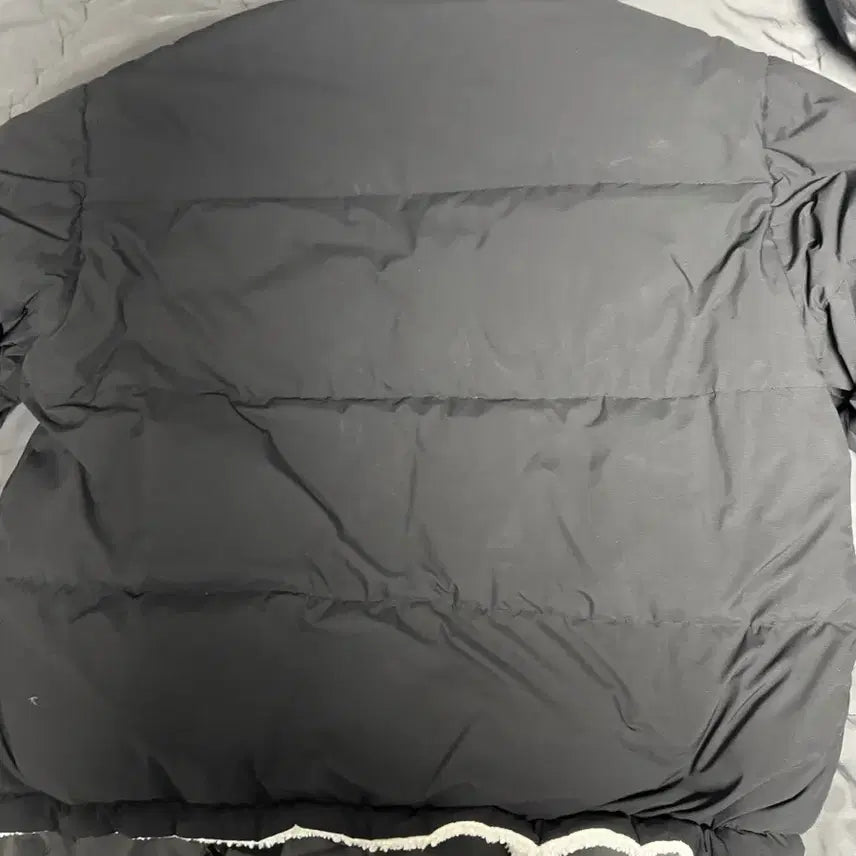 [BUNJANG] Who.A.U California Reversible Padded Jacket - Black / 후아유 캘리포니아 패딩 블랙 입니다