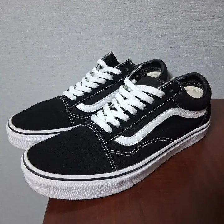 [BUNJANG] Vans Sneakers (275mm) / 반스 스니커즈 운동화 (275)