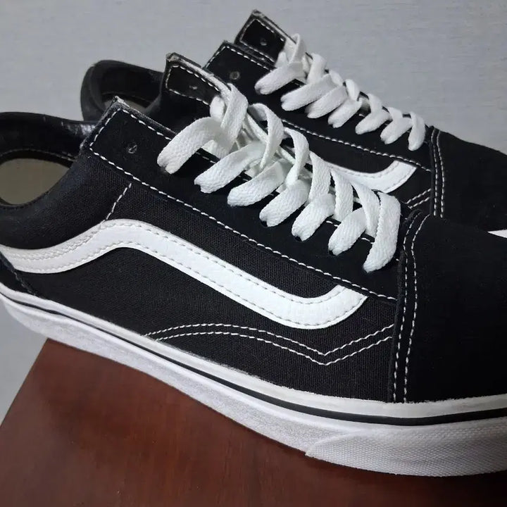 [BUNJANG] Vans Sneakers (275mm) / 반스 스니커즈 운동화 (275)