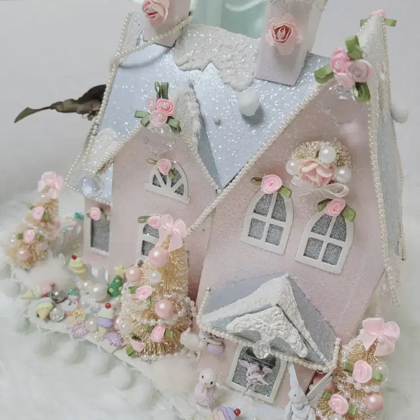 [BUNJANG] Pink Christmas House Ornament / 핑크 크리스마스 하우스 장식 소품