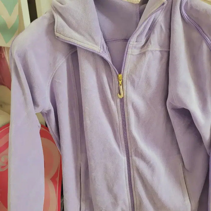 [BUNJANG] Juicy Couture Velvet Hoodie Zip-up Lavender / 쥬시 꾸뛰르 벨벳 후드 집업 라벤더