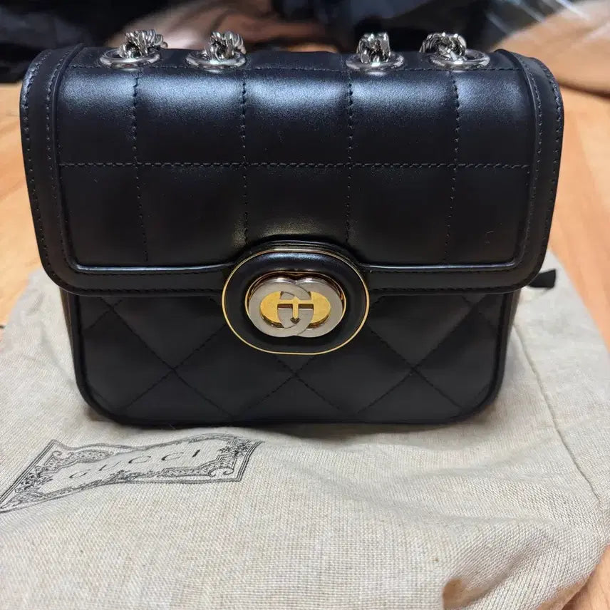 [BUNJANG] Gucci Deco Mini Chain Shoulder Bag / 구찌 데코 미니숄더백