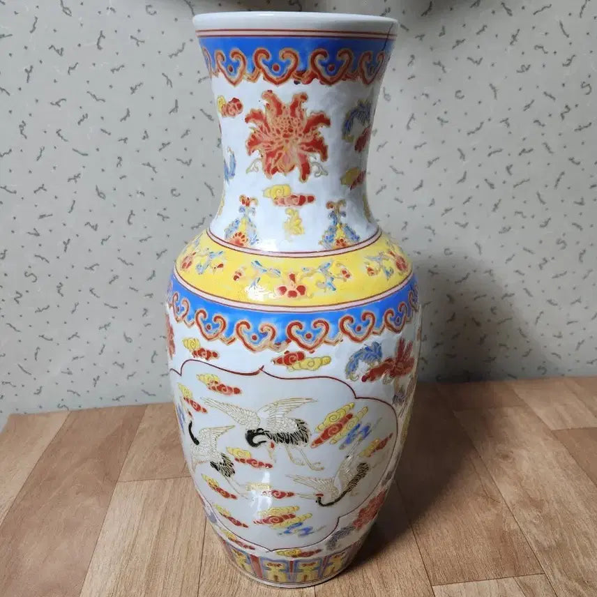 [BUNJANG] Chinese Five-Color Porcelain Vase / 중국  오채 도자기