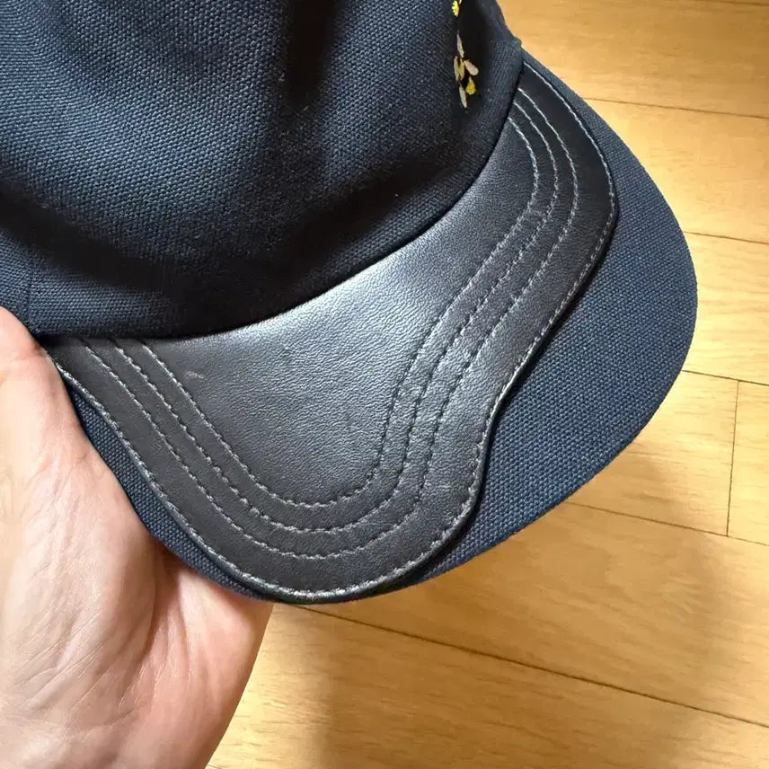 [BUNJANG] Dior x KAWS Bee Collection Cotton Baseball Cap Hat - Size M / 디올 카우스 볼캡 모자 M