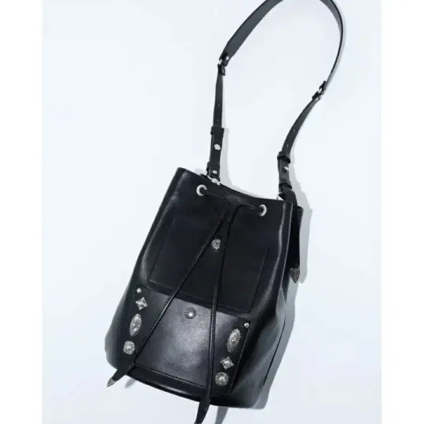 [BUNJANG] TOGA Archives Leather Drum Bag - Black / TOGA 토가 아카이브스 레더 드럼백 블랙 os