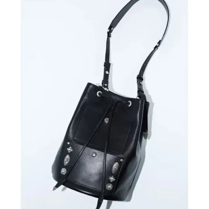 [BUNJANG] TOGA Archives Leather Drum Bag - Black / TOGA 토가 아카이브스 레더 드럼백 블랙 os