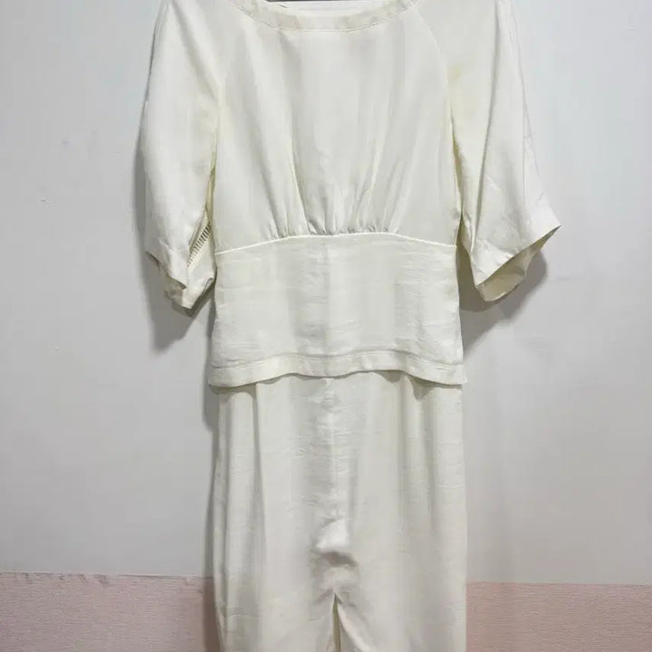[BUNJANG] TIME White Linen Mini Dress / TIME타임 브랜드화이트 린넨 원피스 반팔 Free