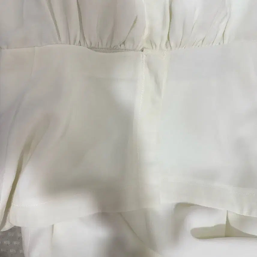 [BUNJANG] TIME White Linen Mini Dress / TIME타임 브랜드화이트 린넨 원피스 반팔 Free