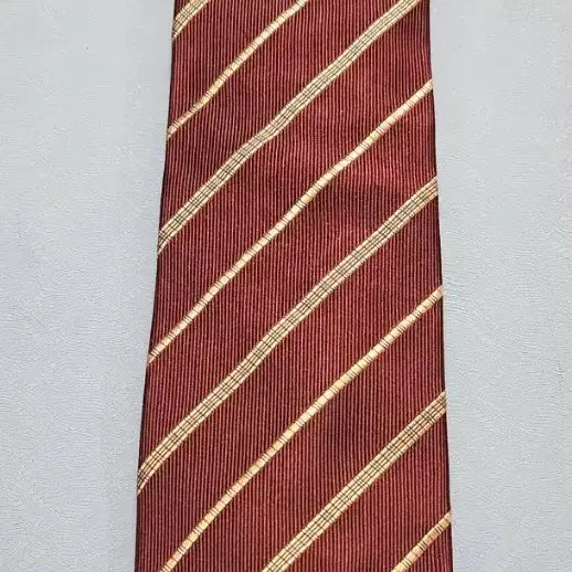 [BUNJANG] Burberry Wine Stripe Necktie / 버버리 와인색 스트라이프 넥타이