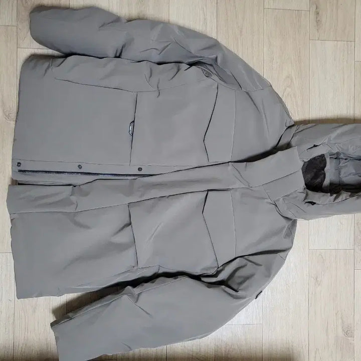 [BUNJANG] Millet Aveze Luxe Down Jacket / 밀레 아베즈 럭스 다운 자켓